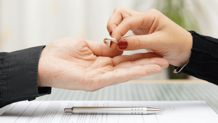 Rozwód z orzeczeniem o winie – w jakich przypadkach jest możliwy?